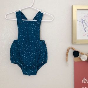 6-12 months 🌿 winter star bubble overalls